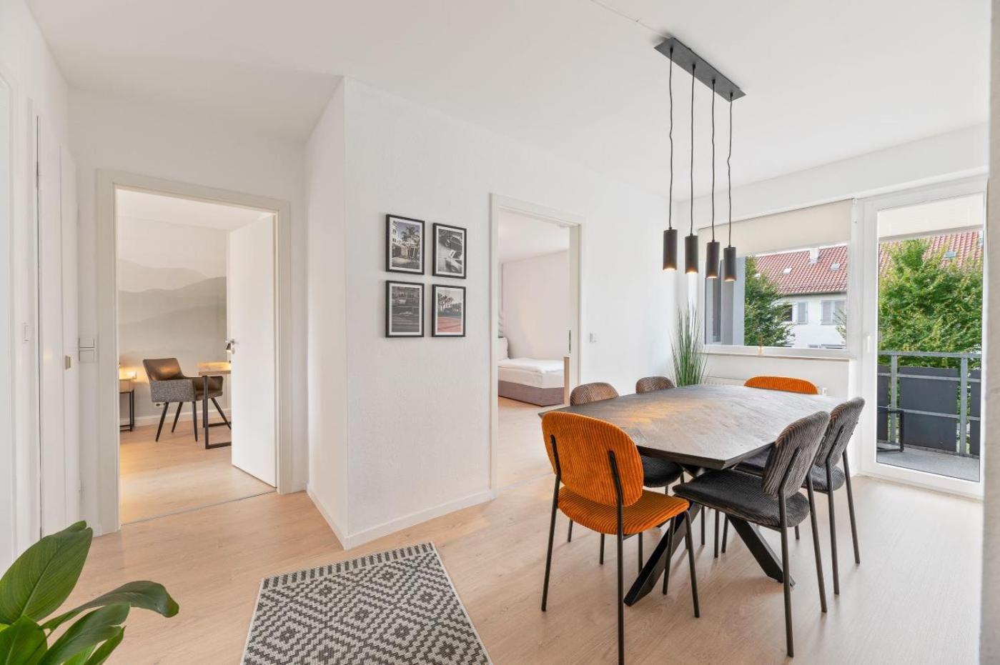 Westside Flat - 5Min To Downtown Lejlighed Ludwigsburg Eksteriør billede